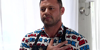 Stepdad caught Khloe Kapri sucking her stepbrothers cock