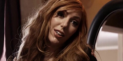 Lauren Phillips Gets Turned on from Stepdaughter trying Lingerie - ZeroTolerance