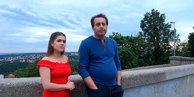 HUNT4K. Girl awakens passerbys cock and welcomes it in her vagina