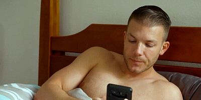 MY FRIENDS HOT MOM: SARA JAY