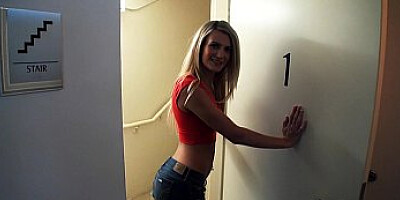 Horny blonde with a bangin body agrees to take a dick in her ass