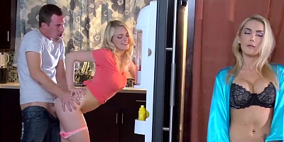 Giving his Stepmom a Mother's Day Gift - Brazzers