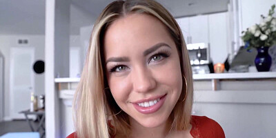 Gorgeous young mommy was easy prey for her son's best friend