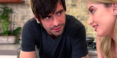 MyFamilyPies: Family Time Capsule on PornHD with Lola Fae