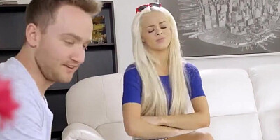 Jealous El$a Jean on Valentine’s Day