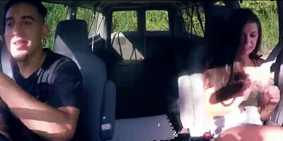 Olivia Lua blows Bruno Dickemz and gets fucked in the car
