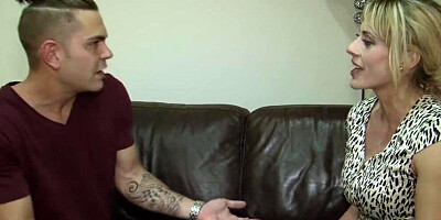 I fucked my hot Stepmom while Dad was working in London