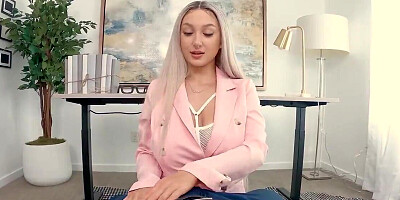Girl gets banged by her subordinate on the office