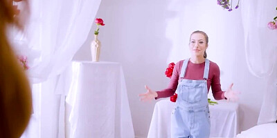 Spencer Bradley and Siri Dahl in a nice lesbian video