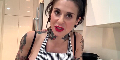 Solo tattooed hussy is wearing sexy lingerie while cooking and masturbating