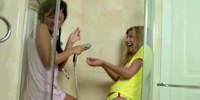 Petite Step-Sister caught Sister in Shower and get first sex