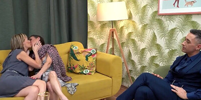 Mature woman and horny girl are sharing cock in 3some