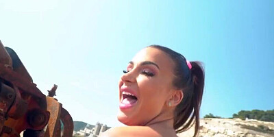 Bootylicious Susy Gala is having sex with a stranger on the beach