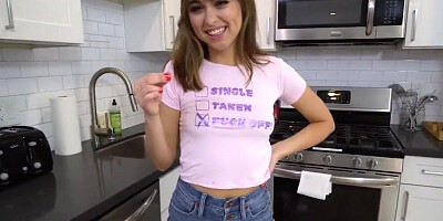 BrokenBabes - Riley Reid Rides The Realtor
