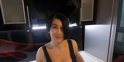 German mom loves to be filmed while sucking and fucking