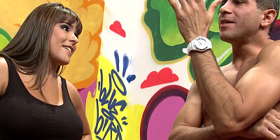 Brunette slut gets her pussy eaten out and fucked