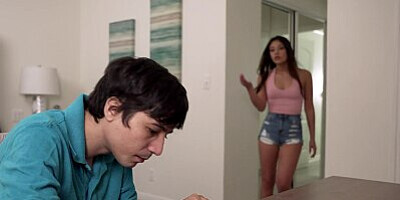 Your sperm are probably so little you wouldn't even have a chance of getting me pregnant S23:E3