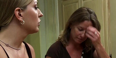 Lesbian Mature Strapon - Avy Scott