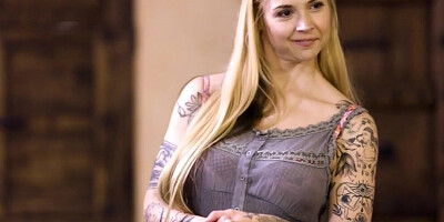 MOMMY'S GIRL - Sarah Vandella Brings Athena Faris And Lily Larimar To The Next Level