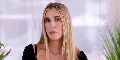 Nerdy Stepmom Is A Slut - Taylor A