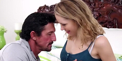 Beautiful teenie Raylin Ann pounded by hung older stud