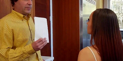 Jessica Lynne Buys Her Step-Father’s Silence With Her Pussy