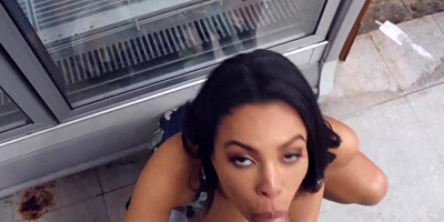 Luna Star and Ricky Spanish are fucking in the grocery store