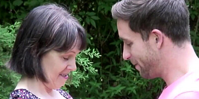 Neighbor fucks a cheating housewife in the yard and she moans loudly