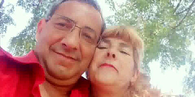 Baby Girl seeing the clown