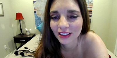 Solo video of the smoking-hot porn actress with big breasts