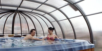 The type of a free spirited lady to fuck an old man