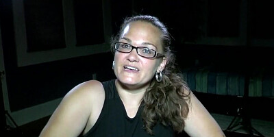 Fat mature woman is ramming her cunt with some sex toys