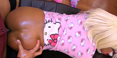 Spread it like this Stepdad? Ebony DaughterInlaw Sheisnovember gives whole Body while Wife is away