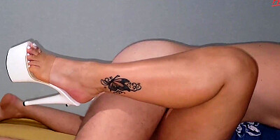 Sex with a stepmom ends with sperm in high heels