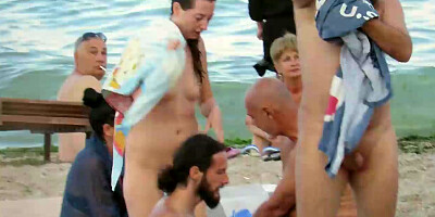 Mature Nude Beach Voyeur Milf Amateur Close Up Pussy