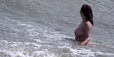 Mature Nude Beach Voyeur Milf Amateur Close Up Pussy