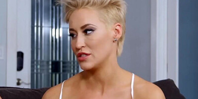 Twistys - Big Tit Blonde MILF Ryan Teaches Younger Women how to Eat Pussy
