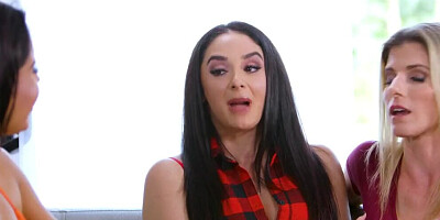 Cory Chase, Katya Rodriguez & Sheena Ryder in a great lesbian 3some