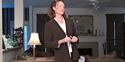 Roxanne Clemmens (35 y o) SOLO