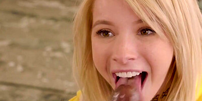 Kenzie Reeves proves Manager she is a Big Girl!