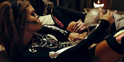 Destiny Cruz and her masked partner are shagging in this raw footage