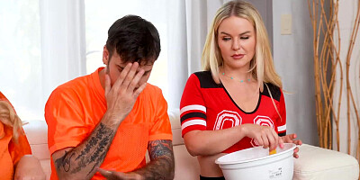 London River and Slimthick Vic having fun with each others stepsons