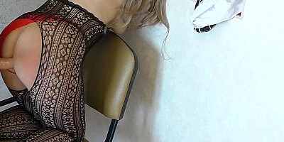 It's nice to have sex with a mature MILF if she has a big and tight ass