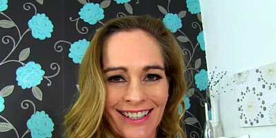 Horny MILF gets naked and plays with her favorite sex toy