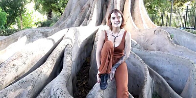 Easy-on-the-eyes jade's teen (18+) movie