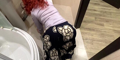 Redhead MILF agreed to anal sex at home in the bathroom