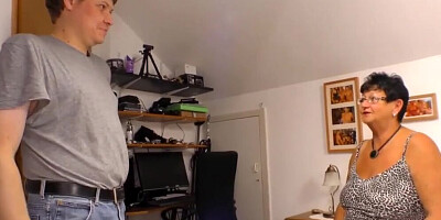 Fat mature woman is fingerbanged and fucked by a horny man