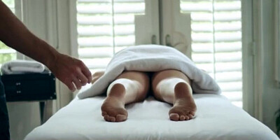 Kylie Quinn - Massage Me Hard,1