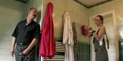 Dad eats and pummels son 039 s girlfriend