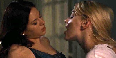 Blonde and brunette babes do lesbian porn